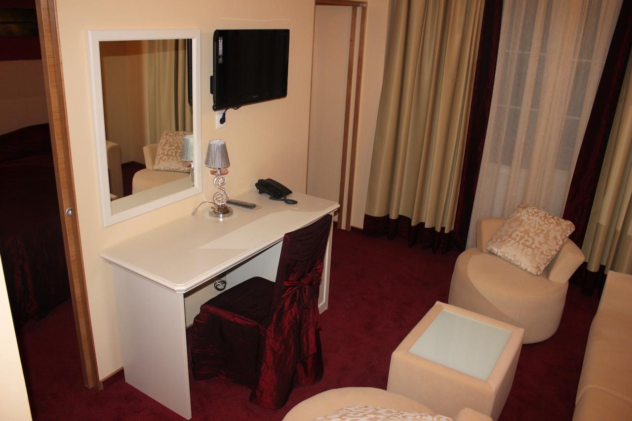 Hotel Garic Garesnica ภายนอก รูปภาพ